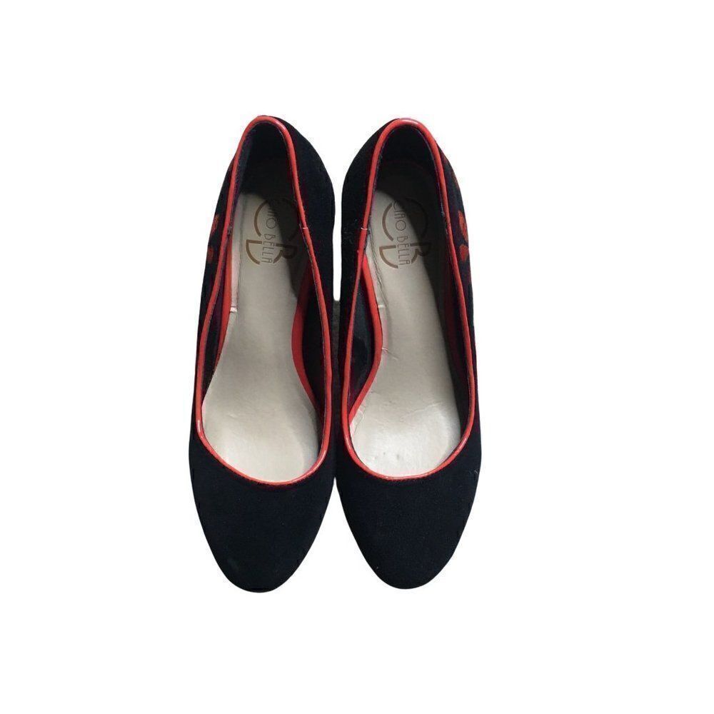 Ciao Bella Yasmin Suede  Red Floral Embroidery Pump  size 6m